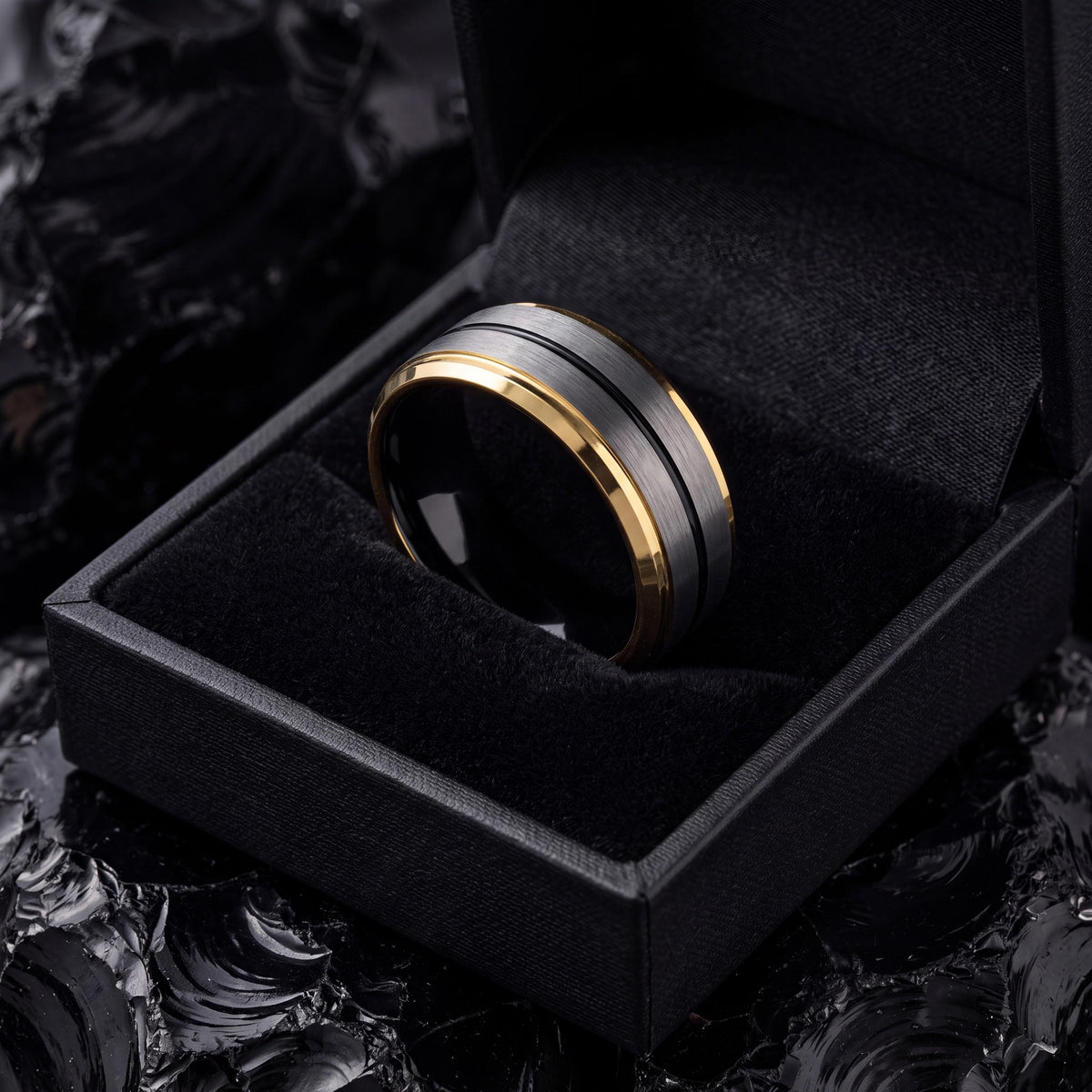 Mens Tungsten Wedding Band,Wedding Band Set His and Hers,Two Tone Mens Wedding Rings,Brushed Gold Ring,Mens Hammered Silver Rings,Black Ring