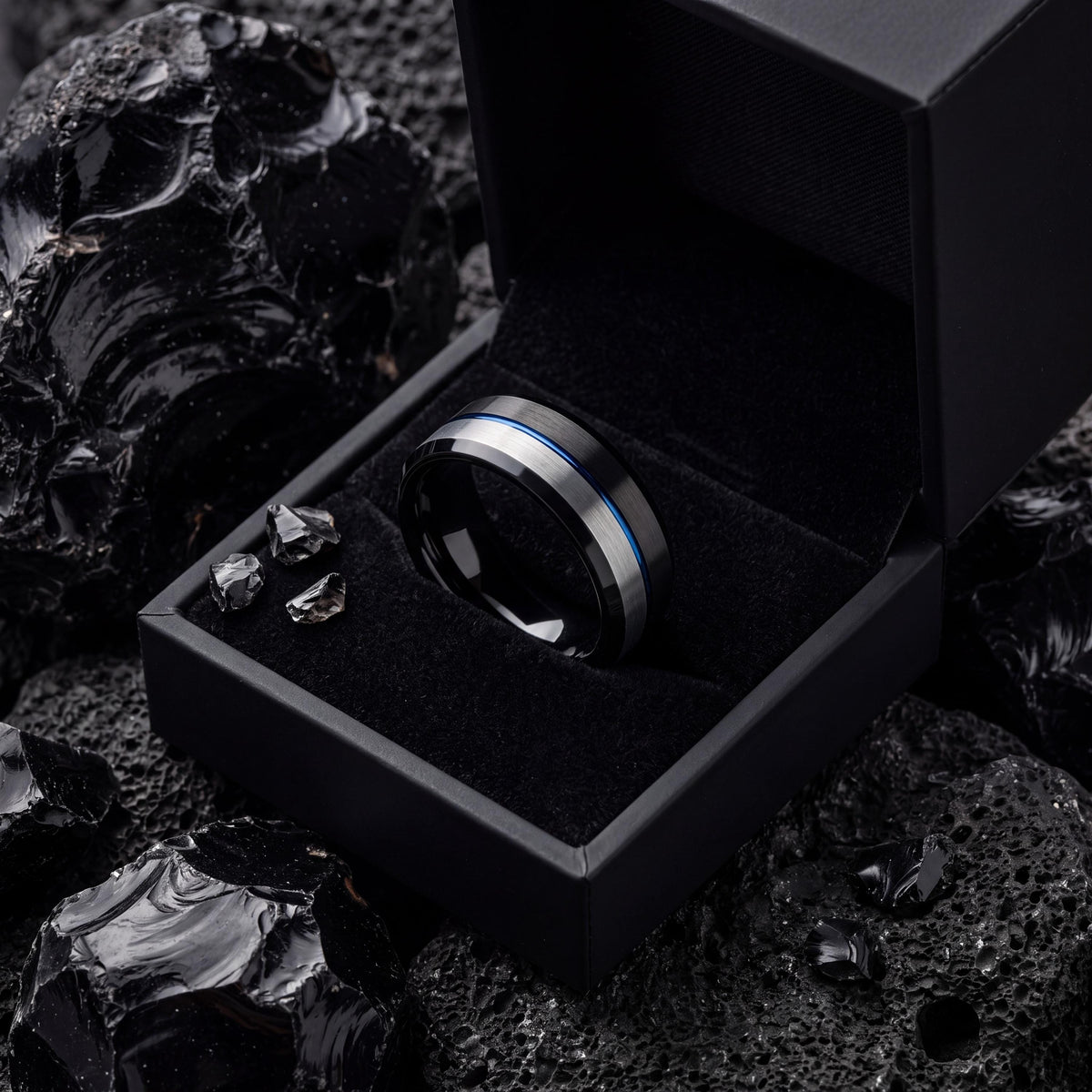 Tungsten Wedding Band,Mens Tungsten Wedding Band,Unique Wedding Rings,Wedding Ring Set Women,Hammered Silver Ring Women,Black Wedding,Blue,8