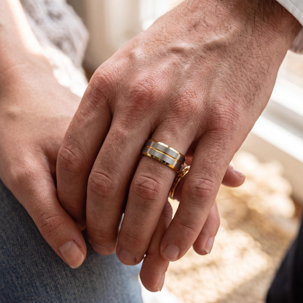 Mens Tungsten Wedding Band,Wedding Band Men,Wedding Bands Minimalist,Simple Gold Band,Mens Hammered Silver Rings,Silver and Gold Ring Set,10