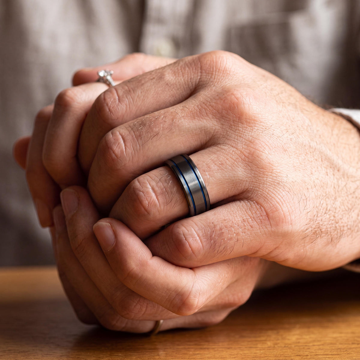 Tungsten Wedding Band,Mens Wedding Band Tungsten,Curved Wedding Band,Mens Thin Wedding Band,Male Wedding Band Gunmetal 8mm,Mens Rings Blue,8