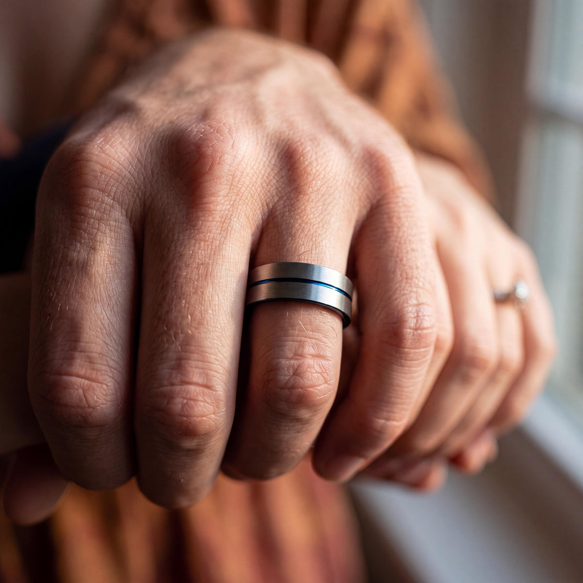 Tungsten Wedding Band,Mens Wedding Band Tungsten,Wedding Rings,Thin Wedding Band,Custom Silver Ring,Black Wedding Band Men,Blue Wedding Ring