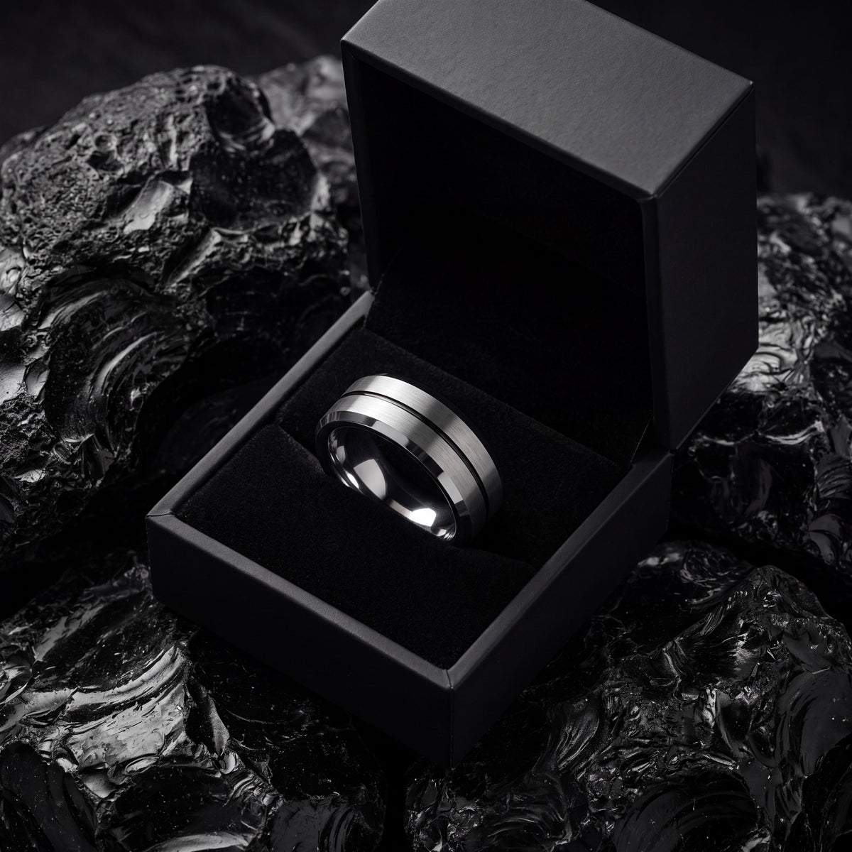 Mens Wedding Band Tungsten,Mens Wedding Rings,Thin Wedding Band,Silver Mens Rings,Mens Black Wedding Band,Black and Silver Mens Wedding Band