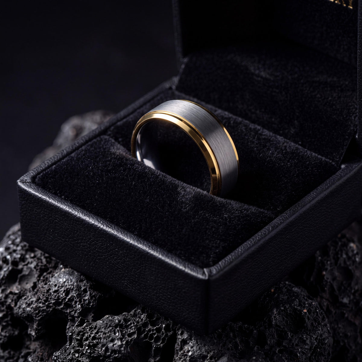 Wedding Band,Mens Tungsten Wedding Band,Wedding Ring Set,Dainty Wedding Band,Hammered Gold Ring Men,Mens Silver Rings,Silver and Gold Ring,8