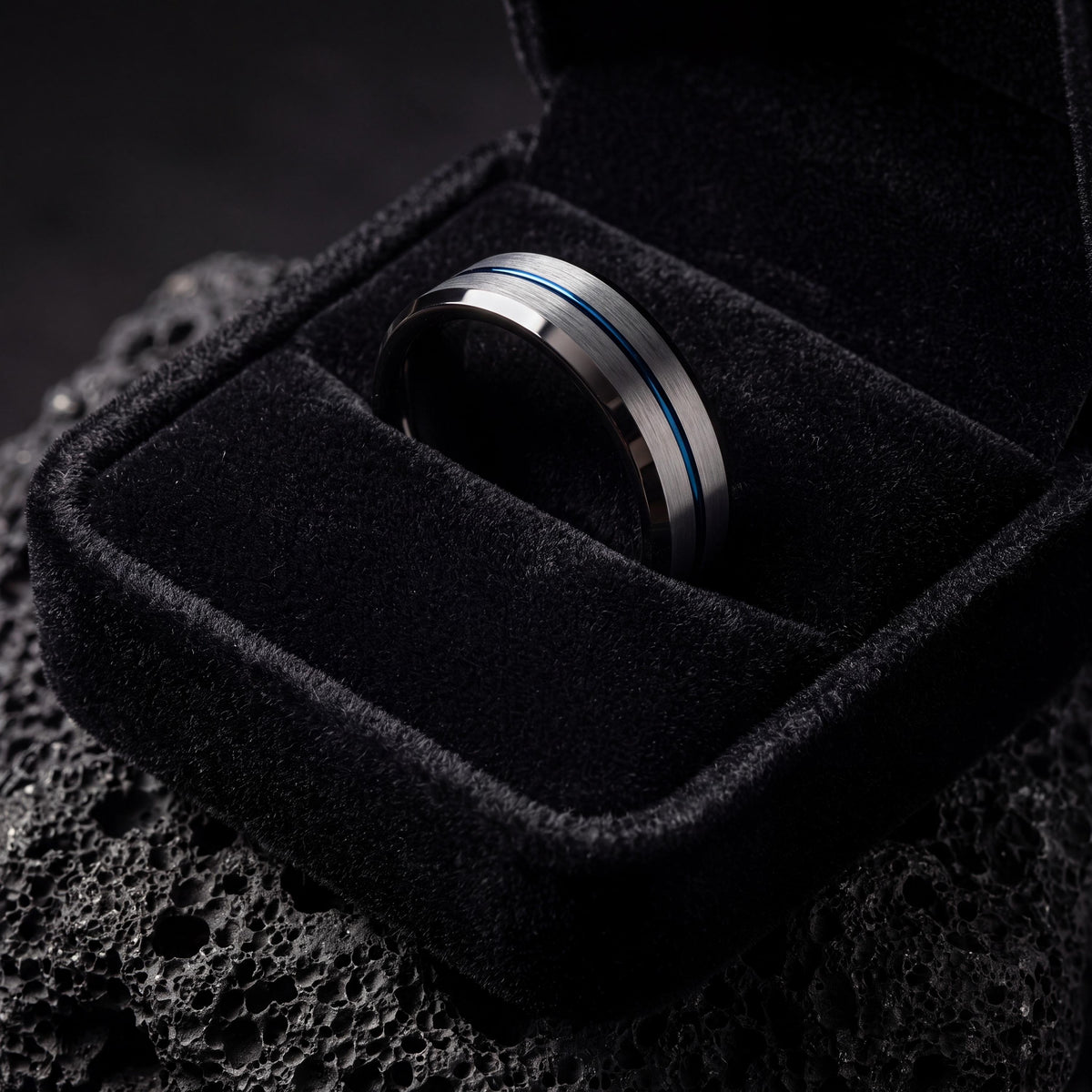 Mens Tungsten Wedding Band,Unique Wedding Band,Wedding Bands Set His And Hers Unique,Gunmetal Men Wedding Band,Silver Chunky Rings,Blue Ring