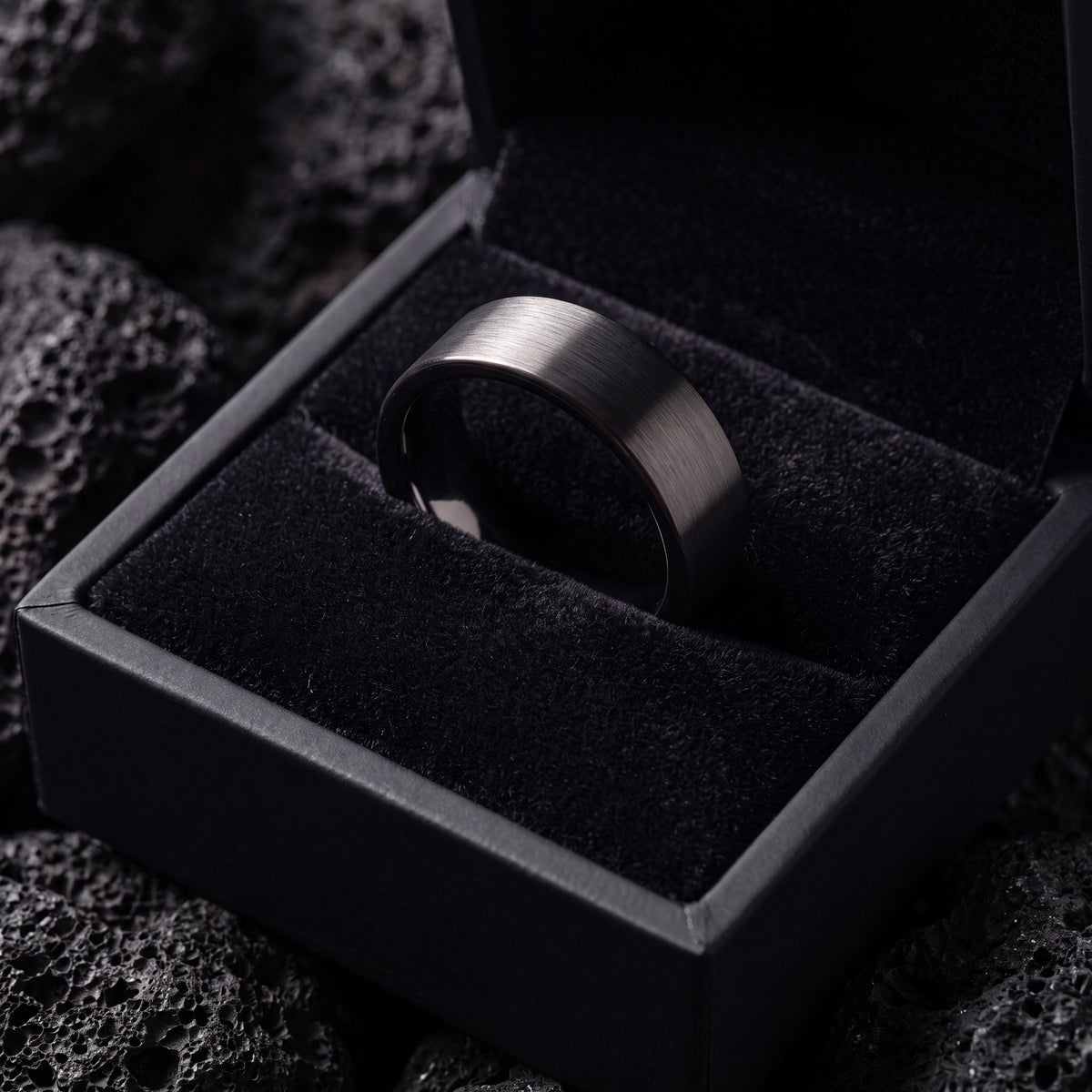 Wedding Bands,Mens Wedding Band Tungsten,Wedding Ring Set His and Hers,Wedding Band Set His and Hers Unique,Male Wedding Band Gunmetal 8mm,2