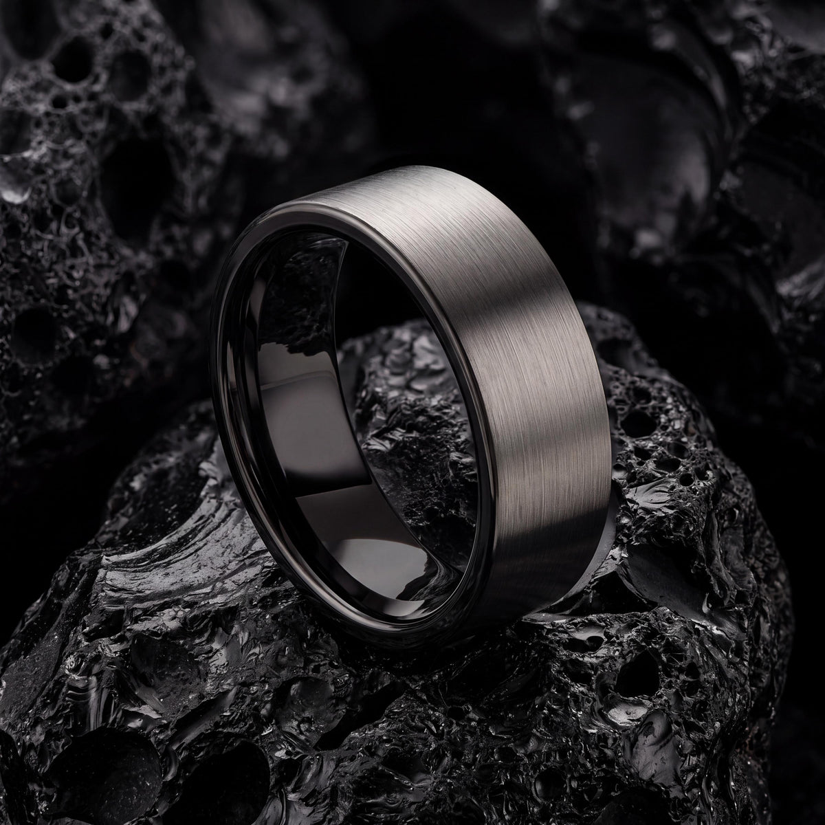 Tungsten Wedding Band,Mens Tungsten Wedding Band,Wedding Band Women,His and Her Wedding Bands,Male Wedding Band Gunmetal 8mm,Mens Ring Black