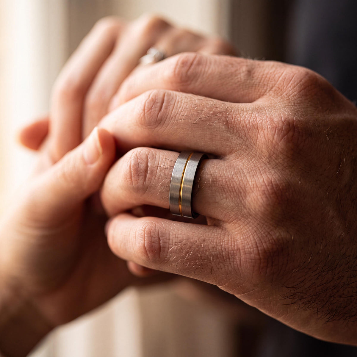 Wedding Bands,Mens Tungsten Wedding Band,His and Hers Wedding Bands,Weddingband,Hammered Gold Wedding Band Men,Rings Silver,Mens Rings Black