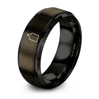 Wooden Cutting Board – Tungsten Wedding Band, 8 mm, Gunmetal, Black Comfort-Fit Unisex