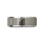 engraved rings for couples – black & grey tungsten bar chart wedding band