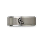 thoughtful presents for pals – black & grey tungsten stretching cat wedding band