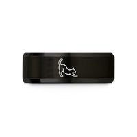 cool surprises for buddies – black tungsten stretching cat wedding band