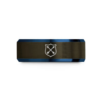 personalized presents for him – gunmetal & blue tungsten arrows shield wedding band