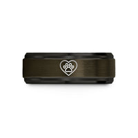 unique present ideas girls – gunmetal & black tungsten paw path wedding band