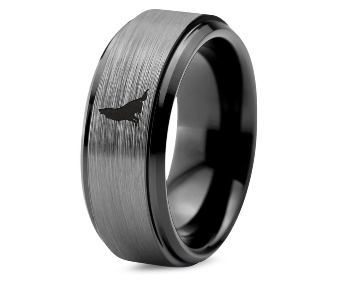 Sitting Wolf Howling Ring - Couples Wedding Bands Sets - Brushed Silver Tungsten Ring - Promise Ring For Men - Black Fantasy Engagement Ring