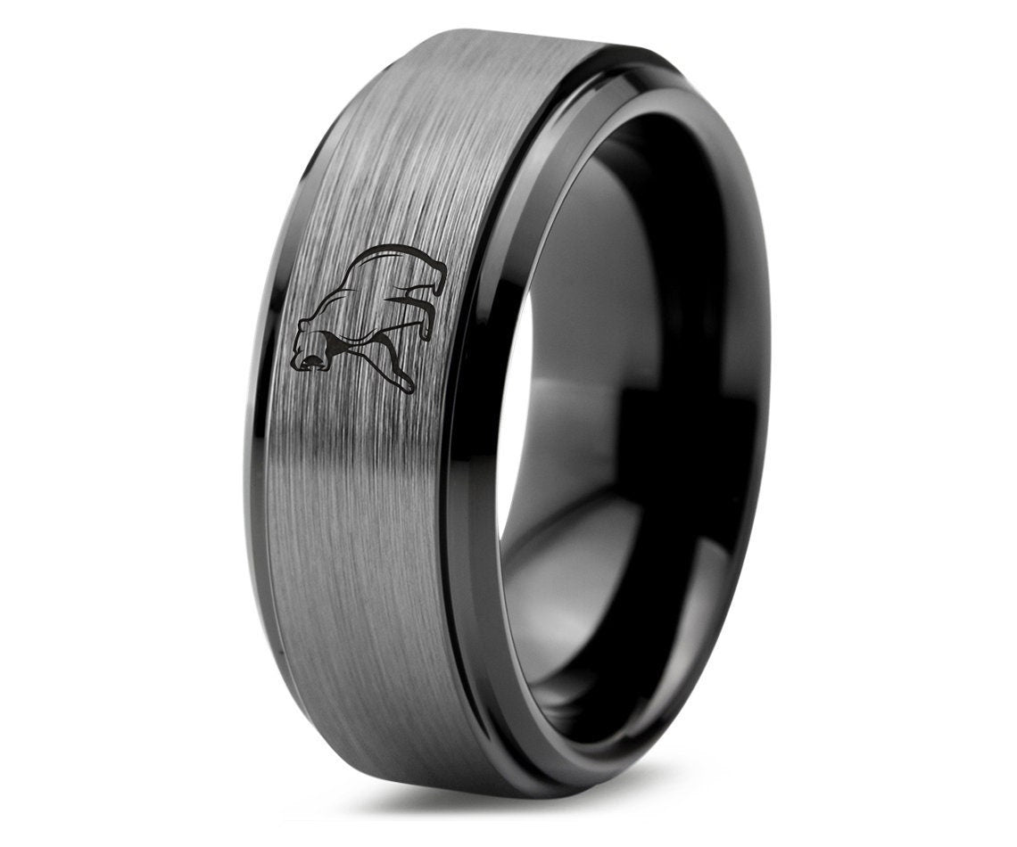 Bear Howling Ring - Mens Wedding Bands - Black Tungsten Ring - Step Bevel Silver Brushed Ring - Rings For Him - Anniversary Gifts - 8mm Ring