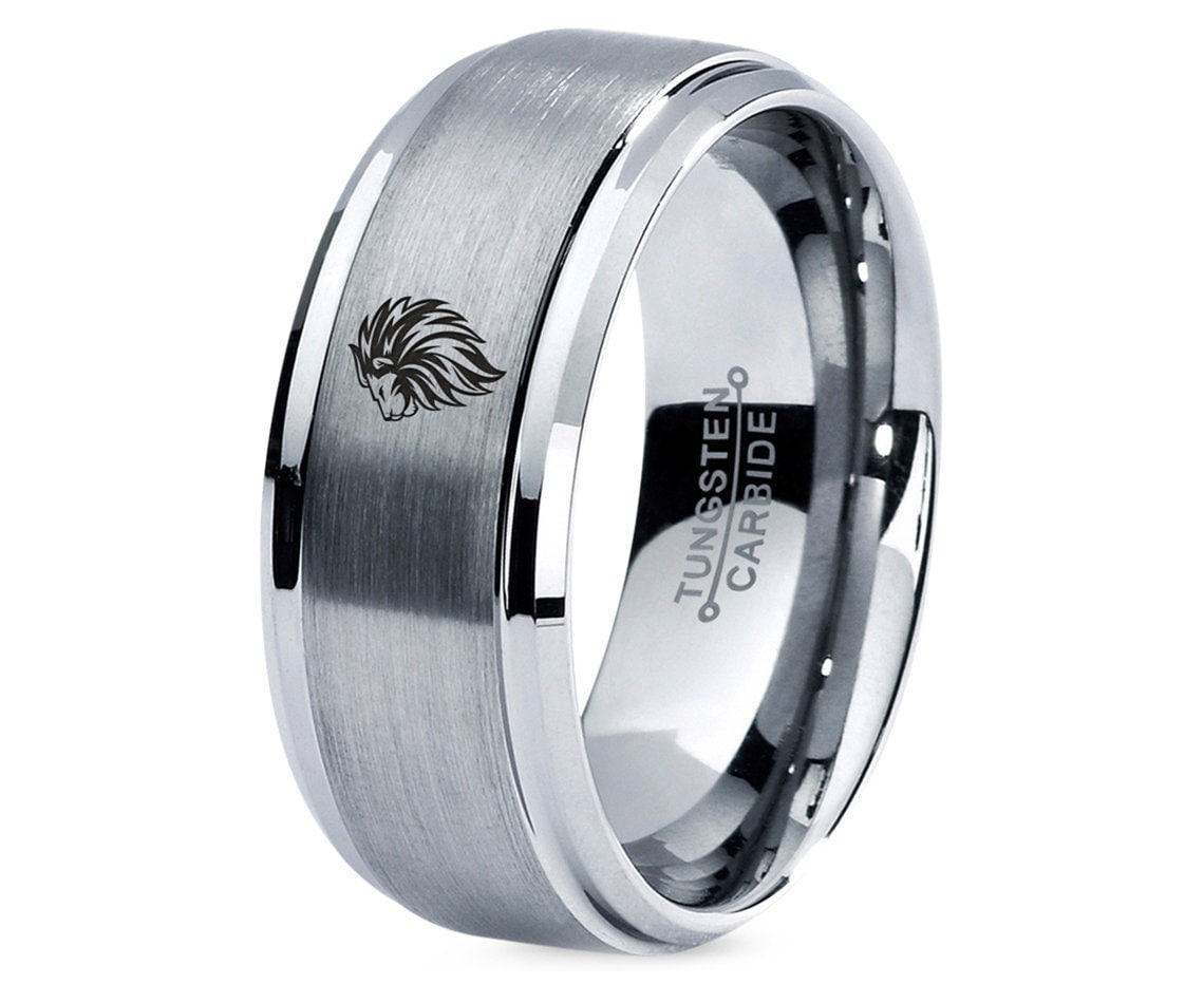 Leo King Lion Wedding Band Silver, Tungsten Ring, Gray Jewelry Ring, Laser Engraved Ring, Mens Ring, Promise Ring, Anniversary Gifts