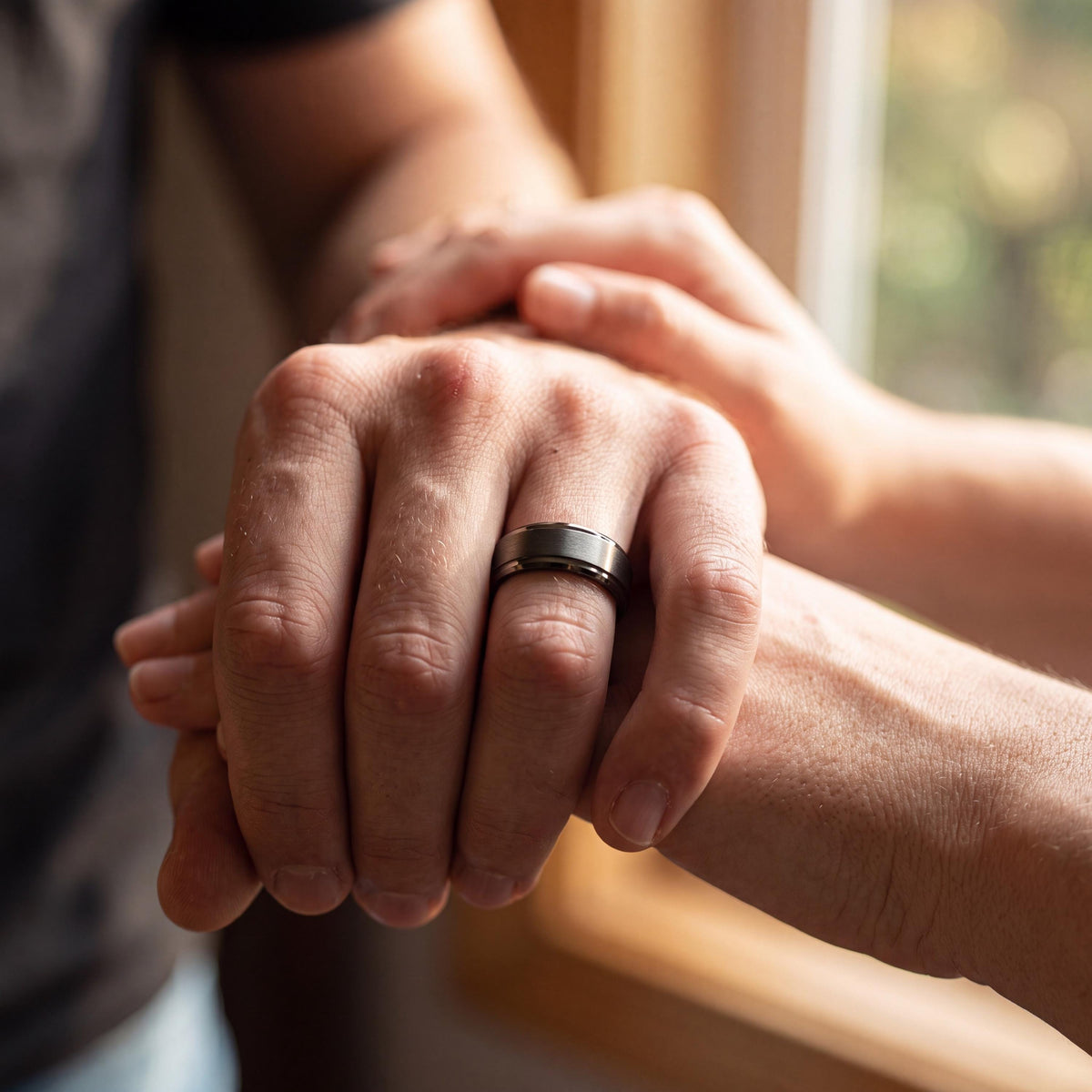 Wedding Band,Mens Wedding Band Tungsten,Matching Wedding Bands His and Hers,Wedding Rings Sets His and Hers,Male Wedding Band Gunmetal 6mm,8