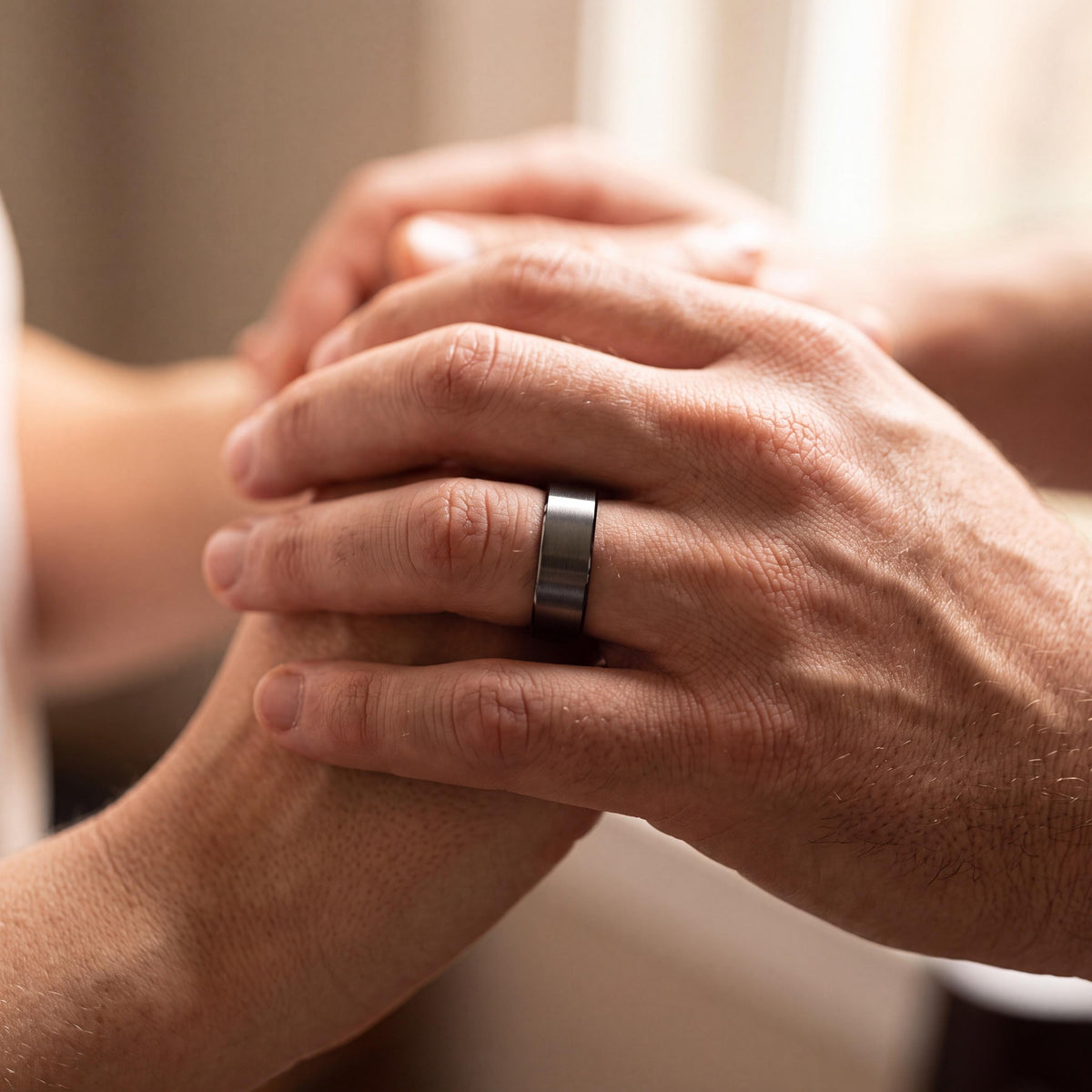 Tungsten Wedding Band,Mens Tungsten Wedding Band,Wedding Band Women,His and Her Wedding Bands,Male Wedding Band Gunmetal 8mm,Mens Ring Black